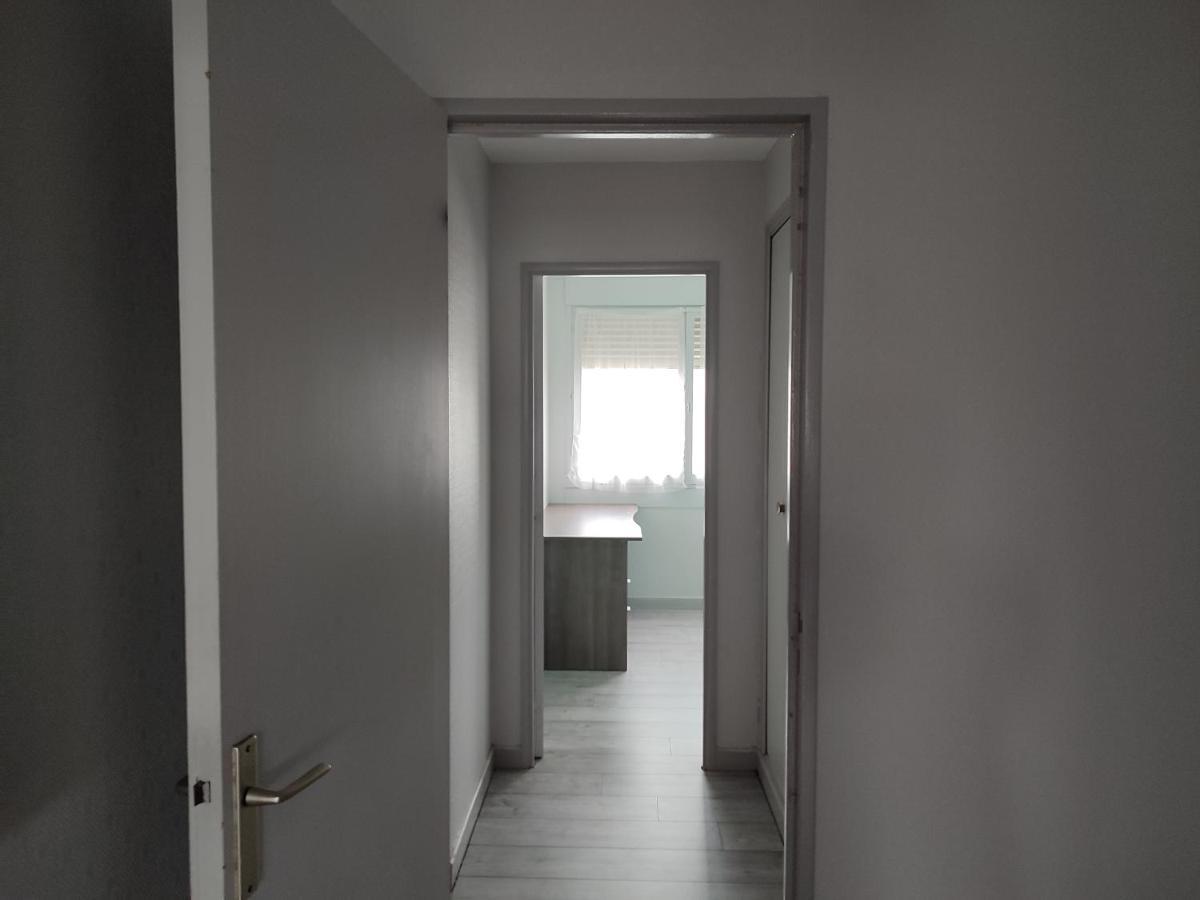 Grand Et Superbe Appartement Proche Paris Creil Exterior foto