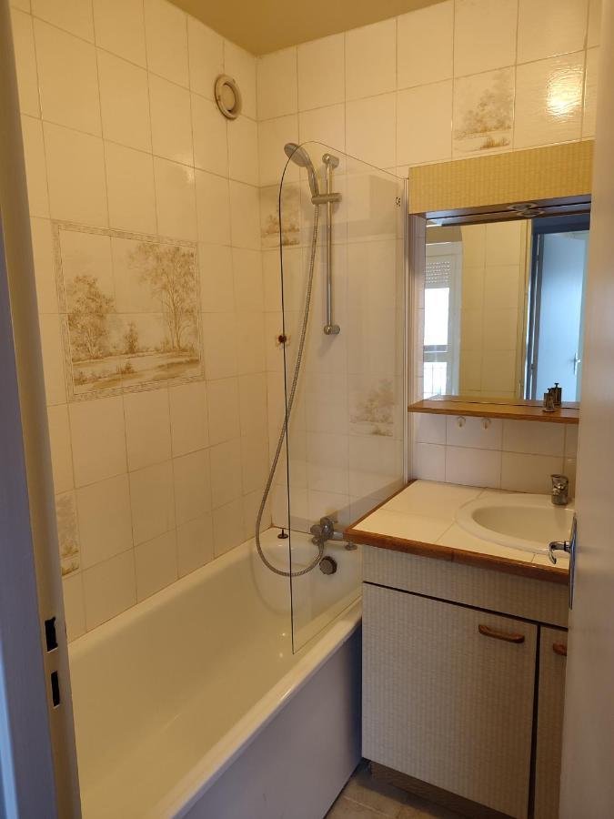 Grand Et Superbe Appartement Proche Paris Creil Exterior foto